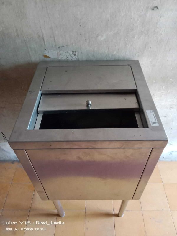 Ice Bin Standing (Bekas)