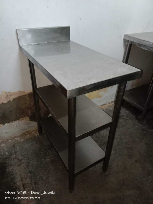 Meja Kerja Stainless 2 Rak Bawah